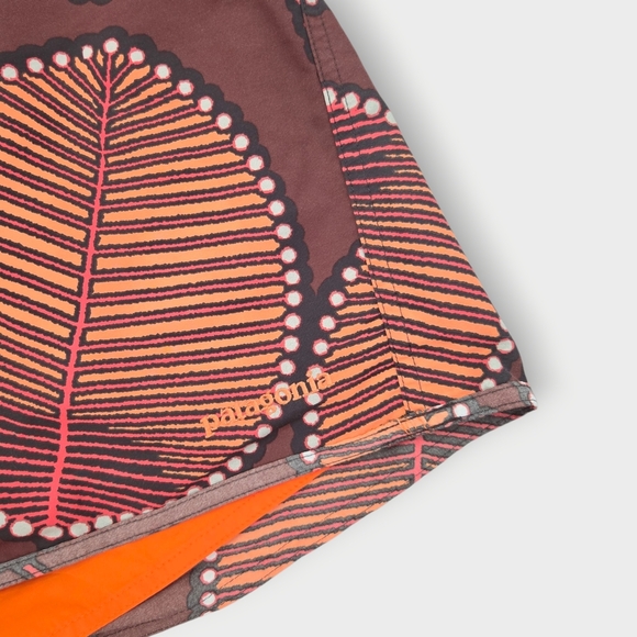Men's Patagonia Leaves Print Embroidered Spellout All Over Print Swimtrunks 33 - Picture 2 of 8
